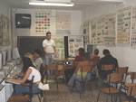 Apertura sull'aula ...
